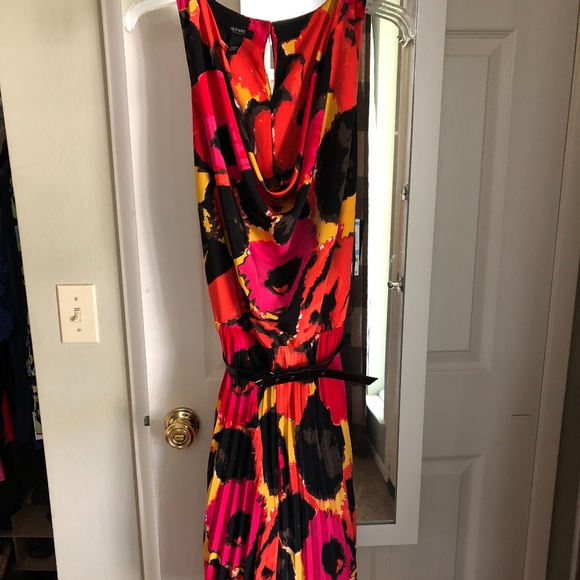 Alfani Dresses & Skirts - NWT Alfani Plus Size Floral Dress